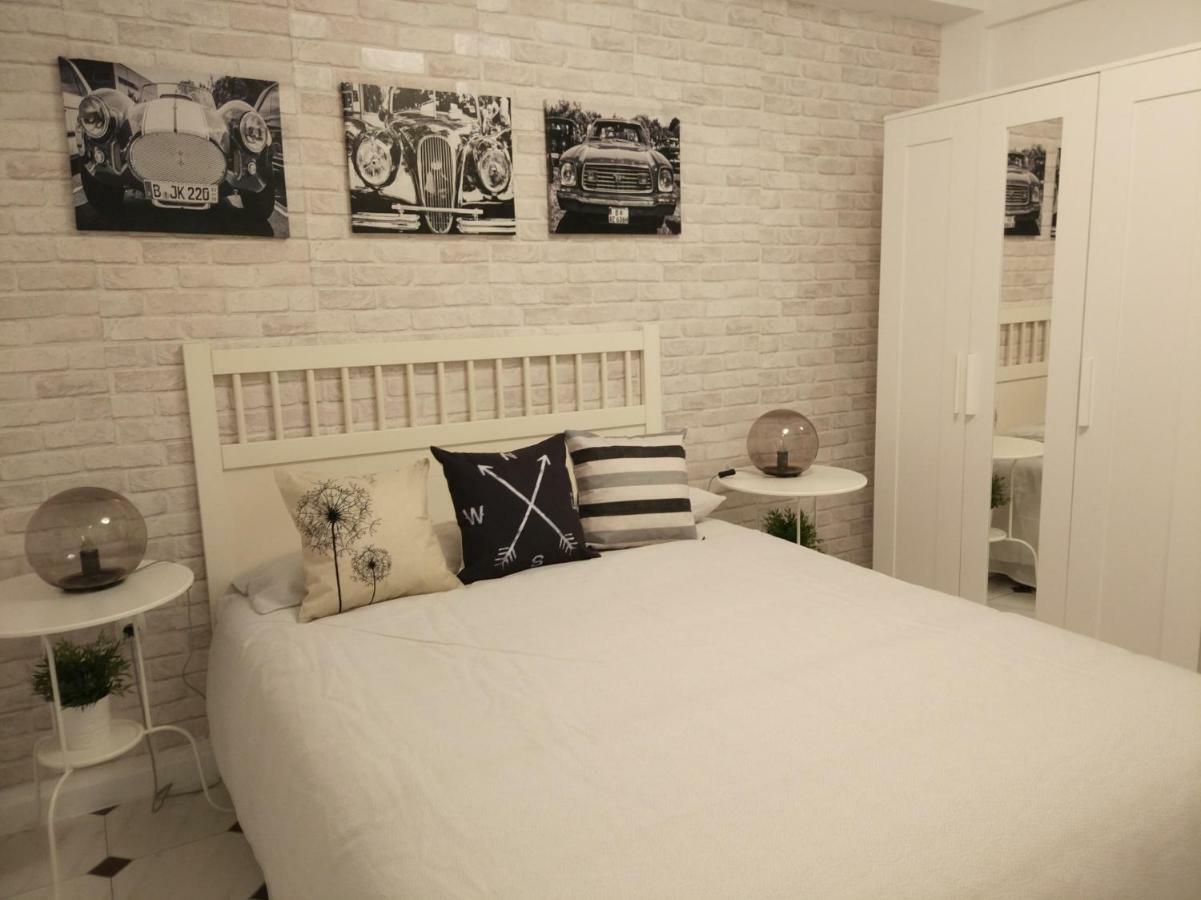 Apartamento Capuchinos Малага Экстерьер фото